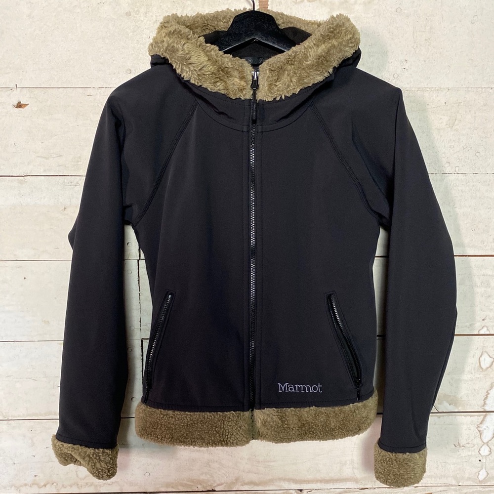 Marmot fuzzy jacket